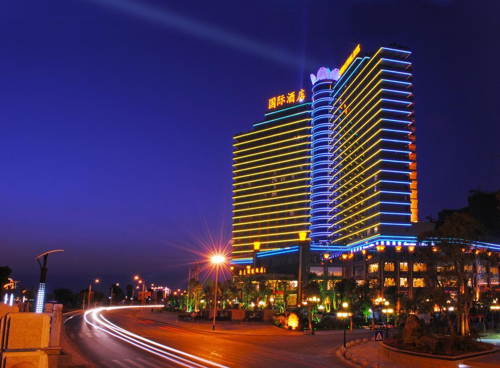 Qingyuan International Hotel Exterior photo